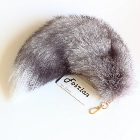 ⚡ Fluffy Sunny Fox Tail Fur Cosplay Handbag Accessories Key Chain Ring Hook - Picture 3 of 7